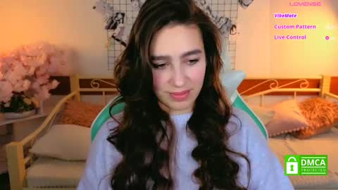 Lizzy  online show from 03.08.26