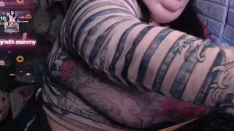 LIsa online show from 11.22.25