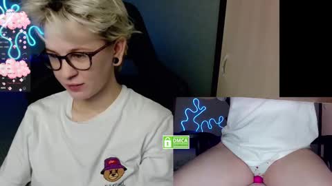 chloue and Gretta online show from 12.03.25