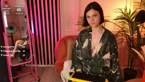 Emi online show from 06.05.26