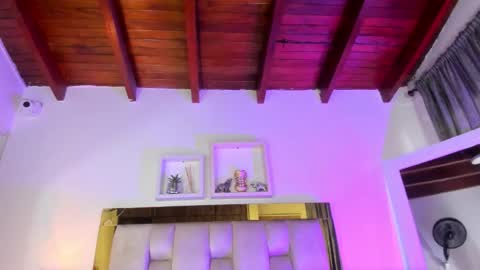 Isabella online show from 10.14.25