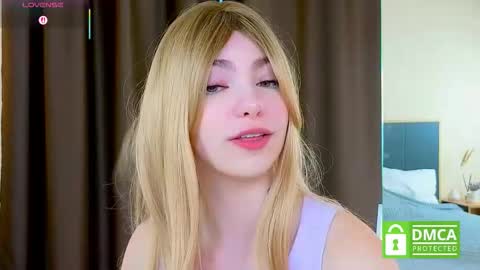 Snapshot of _emilyzortea_ chatting on 10.07.25 Emily online show from 10.07.25