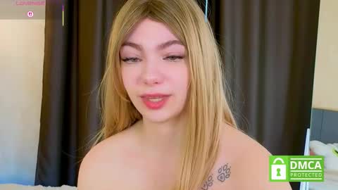 Snapshot of _emilyzortea_ chatting on 10.19.25 Emily online show from 10.19.25