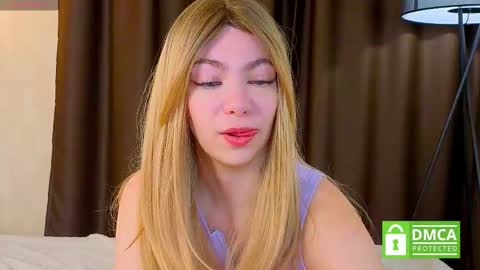 Snapshot of _emilyzortea_ chatting on 10.21.25 Emily online show from 10.21.25