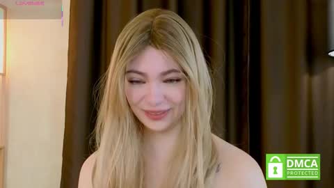 Snapshot of _emilyzortea_ chatting on 10.24.25 Emily online show from 10.24.25