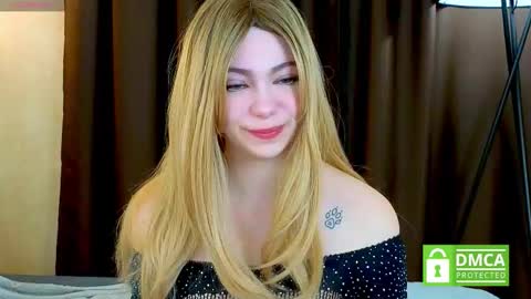 Snapshot of _emilyzortea_ chatting on 11.05.25 Emily online show from 11.05.25