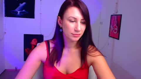 Emma online show from 12.16.24