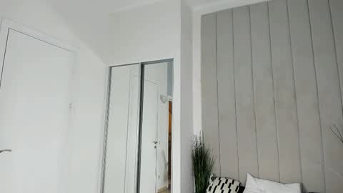 Eva Green online show from 10.14.25