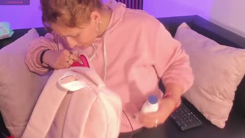 bigboobs evelyn online show from 12.30.24