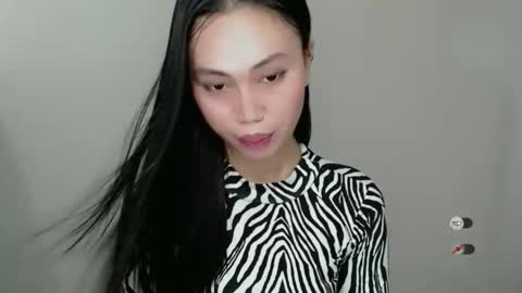 STEFFANNY WELL. online show from 12.03.24