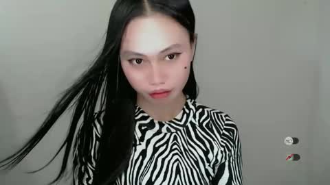 STEFFANNY WELL. online show from 12.09.24