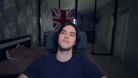 Keanu online show from 11.30.25