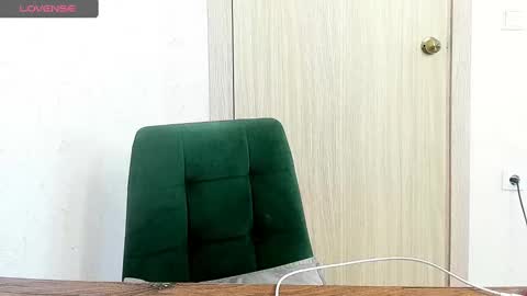 Alis online show from 02.17.25