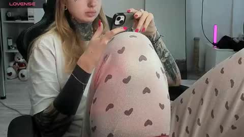 Alis online show from 11.21.25