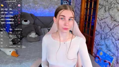 Snapshot of _flowersweet_ chatting on 10.15.25 Kate online show from 10.15.25