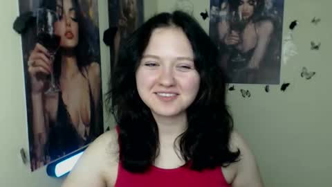 Snapshot of _foxy_lady chatting on 11.11.25 Alice online show from 11.11.25