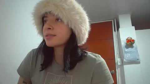 Mia-foster online show from 01.13.26