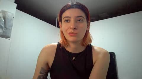Snapshot of _genesid_dixton chatting on 08.05.26 Mia-foster online show from 08.05.26