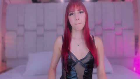 Snapshot of _gigidoll_ chatting on 09.29.25 Gigi online show from 09.29.25