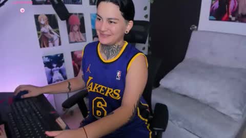 Snapshot of _gleep chatting on 11.17.25 LEEP online show from 11.17.25