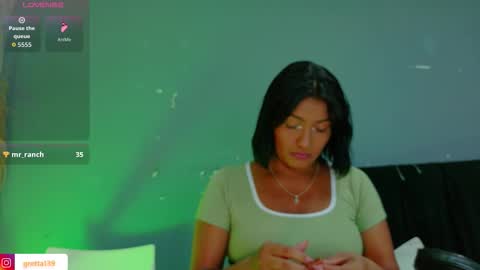 Snapshot of _gretta1 chatting on 10.01.25 Gretta online show from 10.01.25