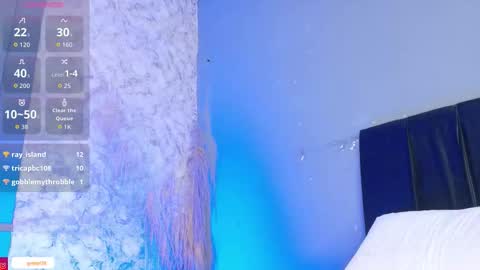 Snapshot of _gretta1 chatting on 10.11.25 Gretta online show from 10.11.25