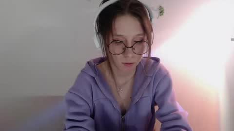 Snapshot of _hanna_moon_ chatting on 05.18.26 Hannaolotl online show from 05.18.26
