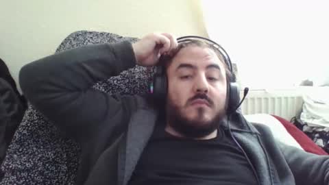 Snapshot of _hasanhz_ chatting on 03.02.26 hasanhz. online show from 03.02.26