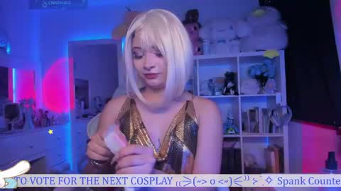Snapshot of _heavenly_blue_ chatting on 05.15.26 Bluey online show from 05.15.26