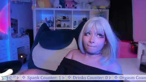 Snapshot of _heavenly_blue_ chatting on 05.27.26 Bluey online show from 05.27.26