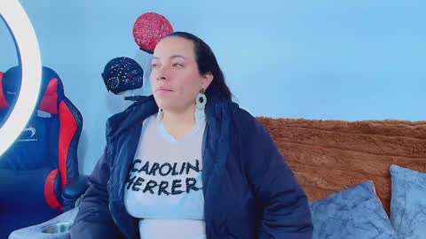 Snapshot of _honey1_ chatting on 11.16.25 Honey online show from 11.16.25