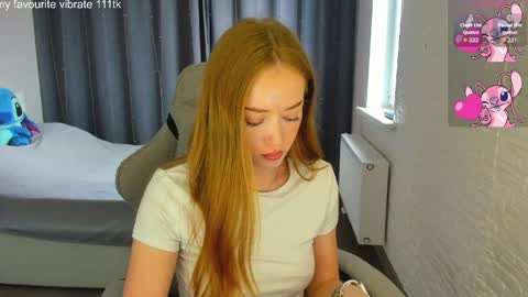 Snapshot of _hot_mia_1 chatting on 06.03.26 _hot_mia_1 online show from 06.03.26