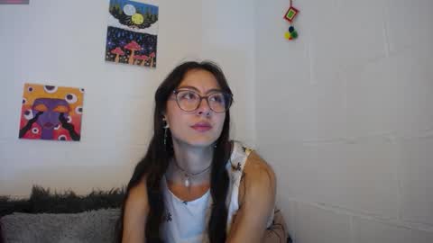 Snapshot of _ir1s_ chatting on 02.21.26 _ir1s_ online show from 02.21.26