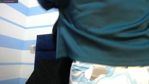 Snapshot of _isaabellaa chatting on 01.09.25 Isa online show from 01.09.25