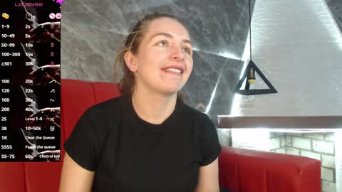 Snapshot of _isaabellaa chatting on 01.24.25 Isa online show from 01.24.25