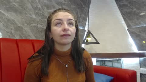 Snapshot of _isaabellaa chatting on 02.04.25 Isa online show from 02.04.25