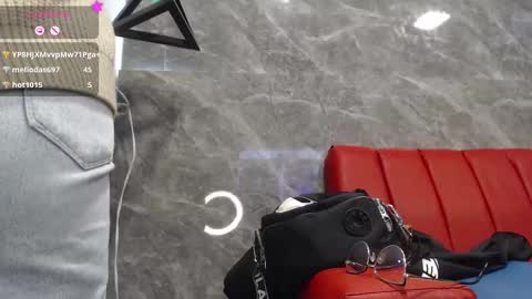 Snapshot of _isaabellaa chatting on 02.19.25 Isa online show from 02.19.25