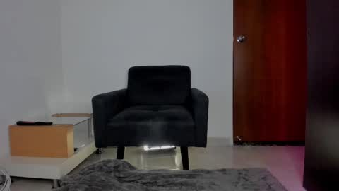 Snapshot of _isabella99_ chatting on 02.12.26 Isabella online show from 02.12.26