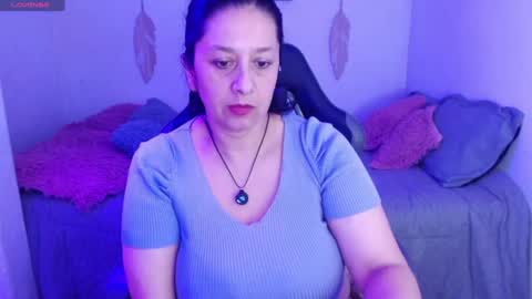 Snapshot of _isis74_ chatting on 05.11.26 Camila online show from 05.11.26