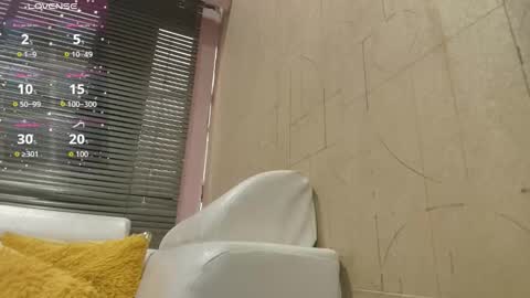 J A D E online show from 11.14.25