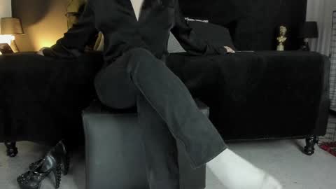 Miss Jade online show from 01.17.25