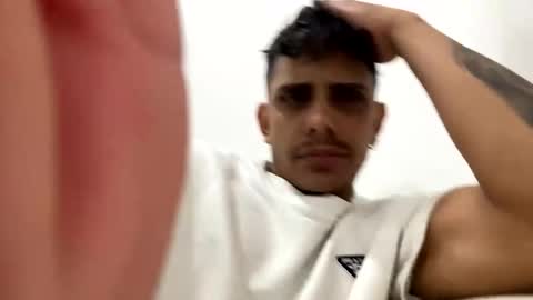 Snapshot of _jahtuzi_ chatting on 01.03.25 JACKTUZZI instagram online show from 01.03.25