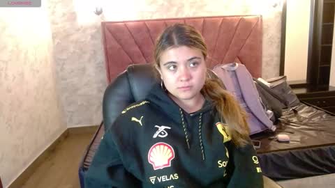 _jeessy online show from 10.12.25