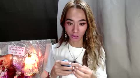 Snapshot of _jejebel chatting on 09.29.25 Maria online show from 09.29.25