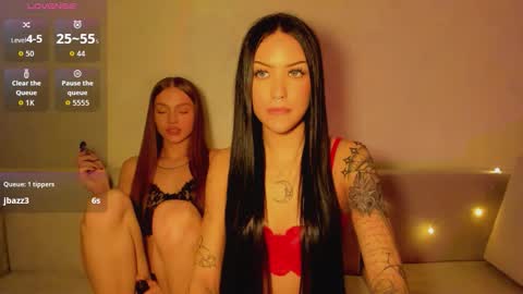 Jess blond and Leila brunette online show from 03.16.26
