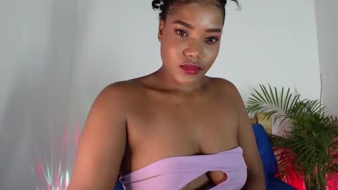 Snapshot of _jhoa chatting on 12.14.24 _jhoa online show from 12.14.24