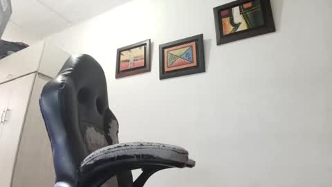 Snapshot of _jordanxxiii chatting on 10.03.25 jordan online show from 10.03.25