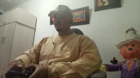 Snapshot of _jordanxxiii chatting on 10.12.25 jordan online show from 10.12.25