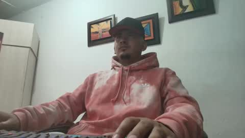 Snapshot of _jordanxxiii chatting on 10.31.25 jordan online show from 10.31.25