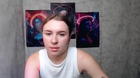 Snapshot of _julianaini_ chatting on 11.03.25 Jolia online show from 11.03.25